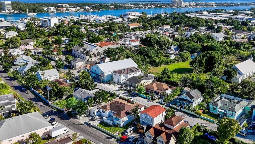 Lot 6, Blk 3 Shirley Sub. New Providence Paradise Island BS