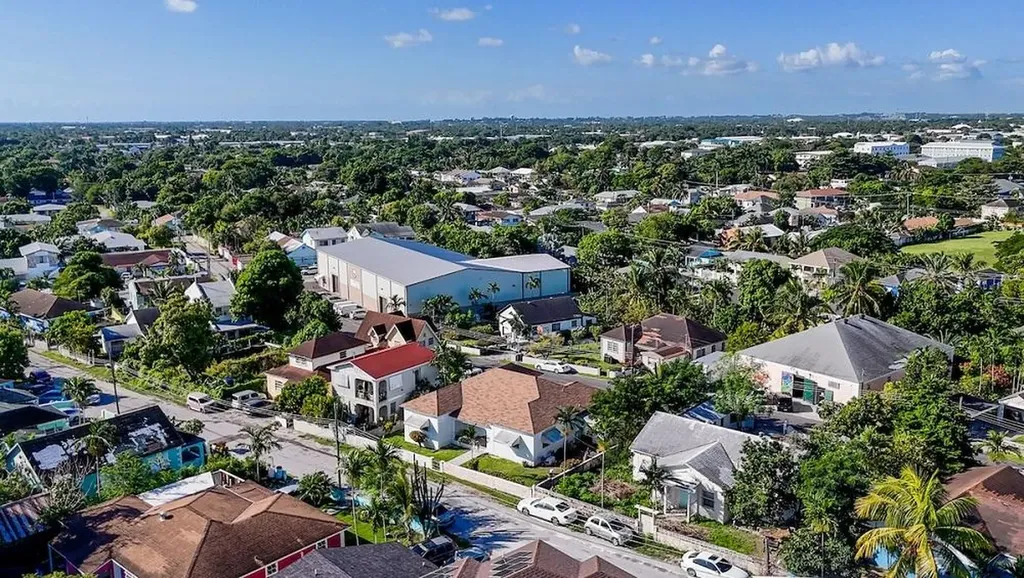 Lot 6, Blk 3 Shirley Sub. New Providence Paradise Island BS