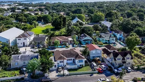 Lot 6, Blk 3 Shirley Sub. New Providence Paradise Island BS