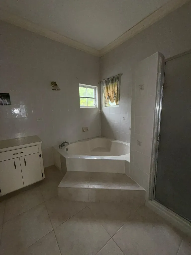 Palm Breeze Drive N.p. New Providence Paradise Island BS