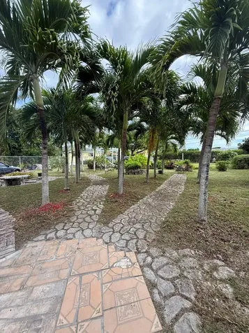 Palm Breeze Drive N.p. New Providence Paradise Island BS