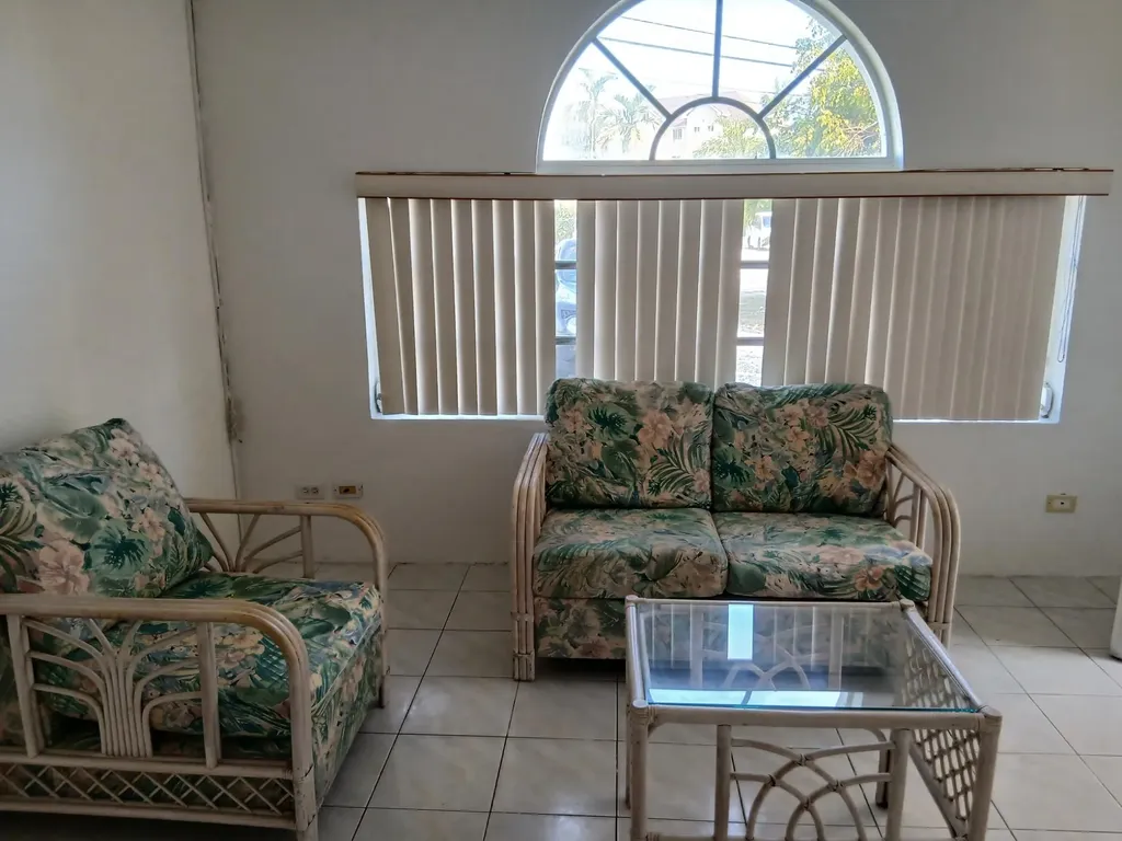 Off W Bay St, Seabeach 3 New Providence Paradise Island BS