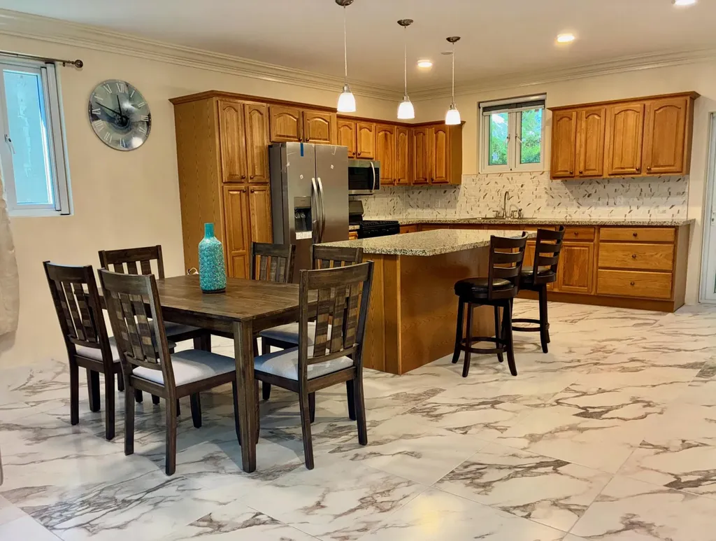 Venice Bay New Providence Paradise Island BS