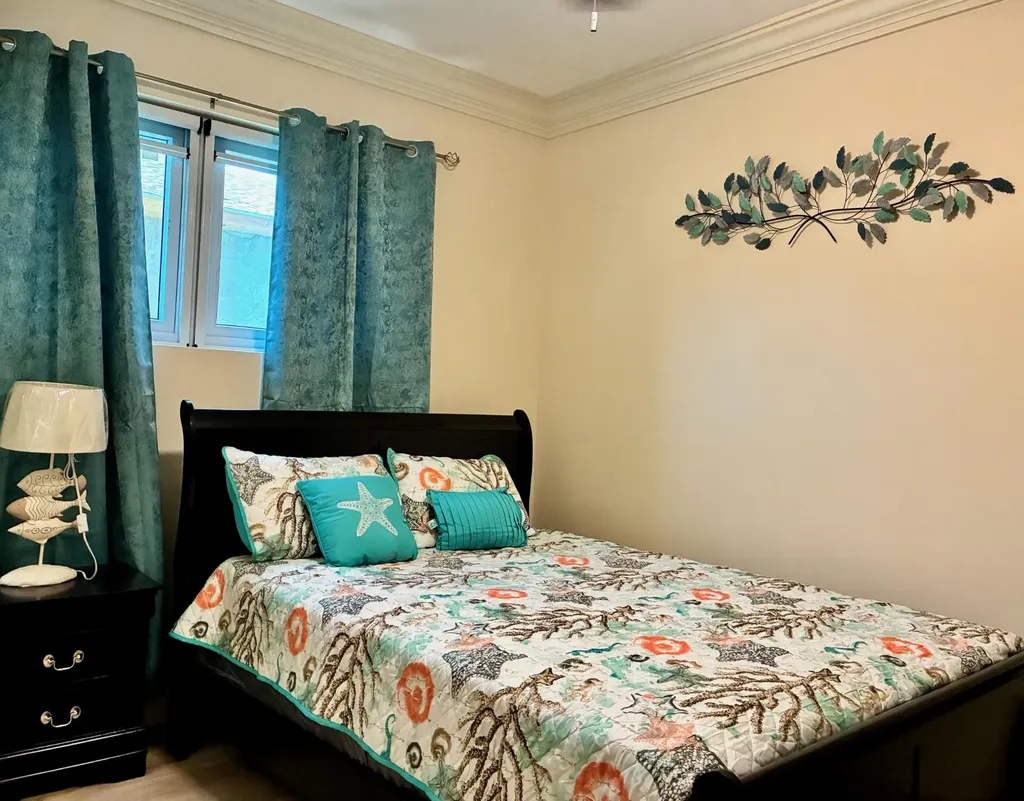 Venice Bay New Providence Paradise Island BS