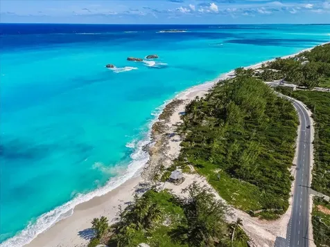 9.872 Acres Queens Highwa Exuma BS