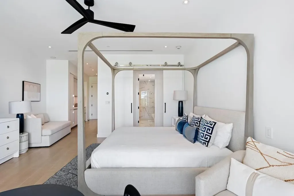 Goldwynn New Providence Paradise Island BS