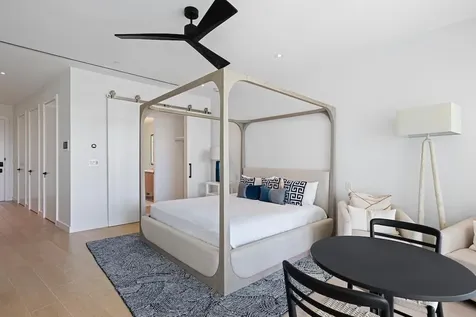 Goldwynn New Providence Paradise Island BS