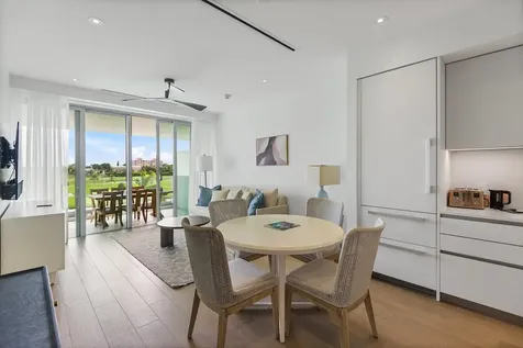 Goldwynn New Providence Paradise Island BS