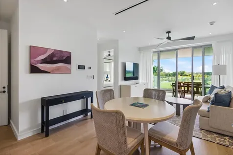 Goldwynn New Providence Paradise Island BS