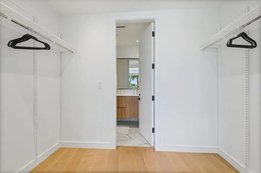 Goldwynn New Providence Paradise Island BS