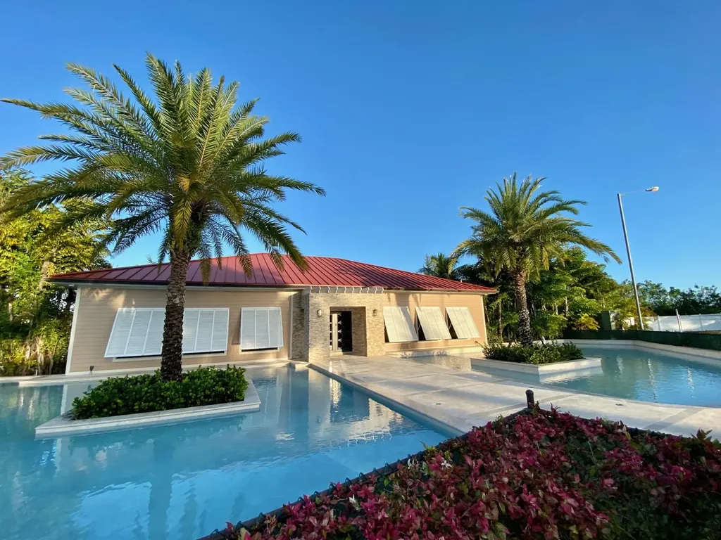 Unit 201 Venetian West New Providence Paradise Island BS