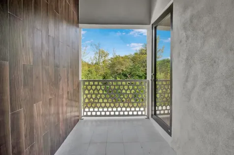 Westend New Providence Paradise Island BS