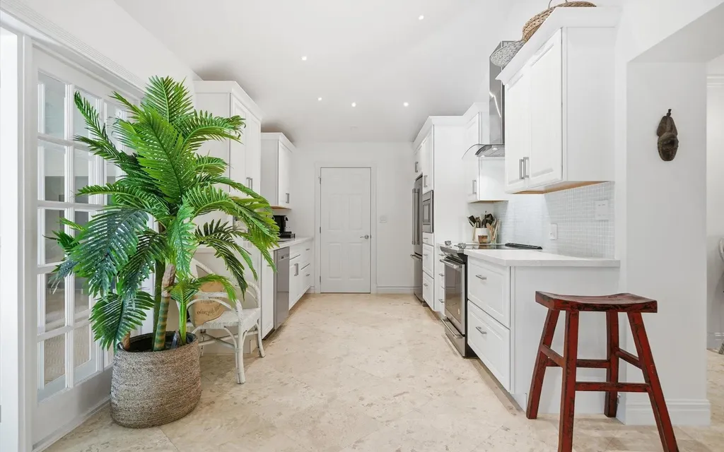 Dar Lalla Edgewater Drive New Providence Paradise Island BS