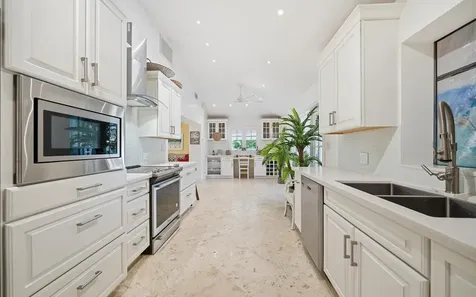 Dar Lalla Edgewater Drive New Providence Paradise Island BS