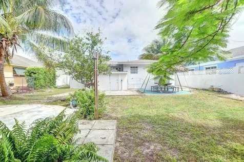 Hampshire Cable Beach 55 New Providence Paradise Island BS