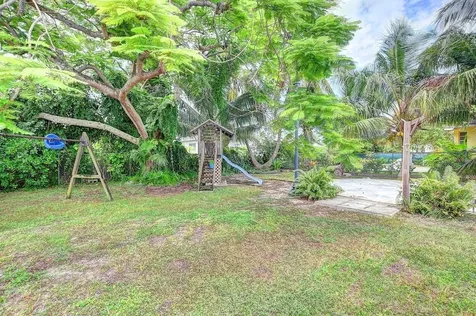 Hampshire Cable Beach 55 New Providence Paradise Island BS