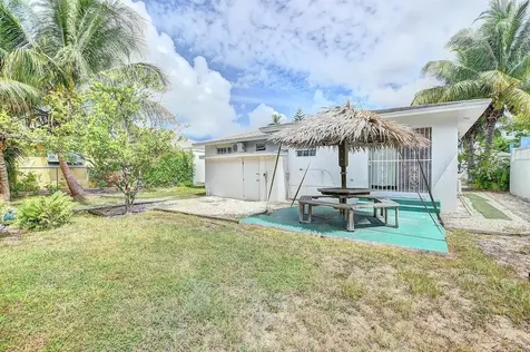 Hampshire Cable Beach 55 New Providence Paradise Island BS