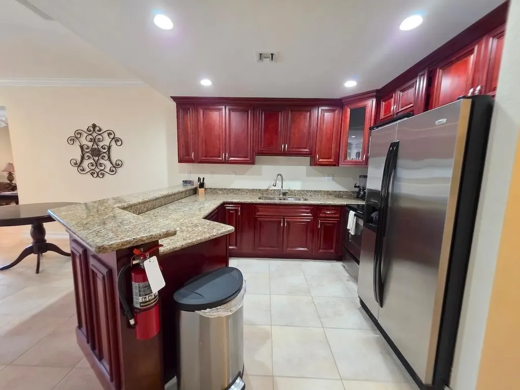 29-30 Blue Marlin Cove Grand Bahama Freeport BS