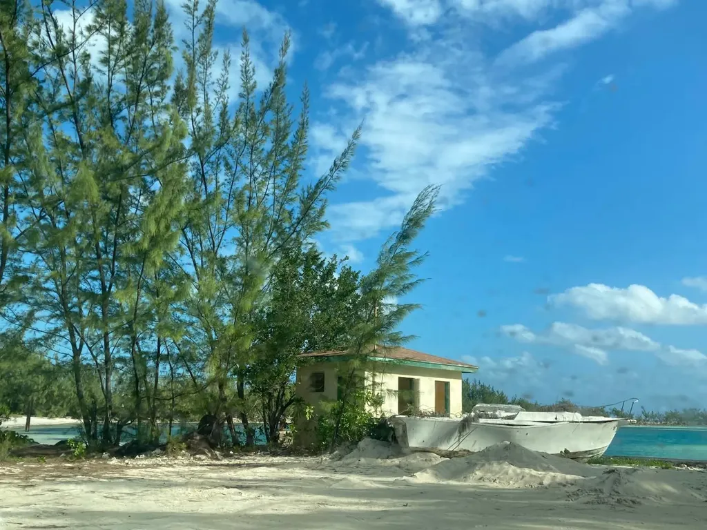 Rahming Road Andros BS