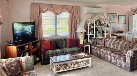 #49 Blair Estates New Providence Paradise Island BS