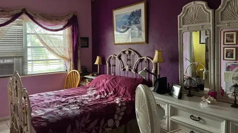 #49 Blair Estates New Providence Paradise Island BS