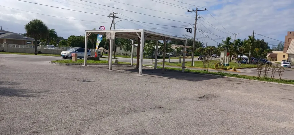 Settler's Way Grand Bahama Freeport BS