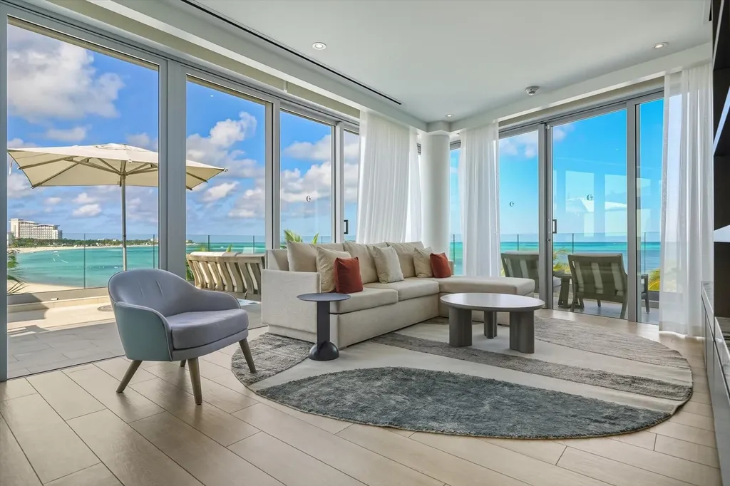 Goldwynn New Providence Paradise Island BS