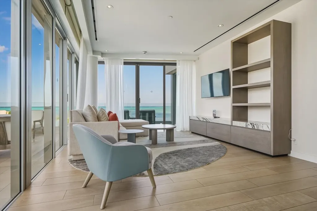 Goldwynn New Providence Paradise Island BS