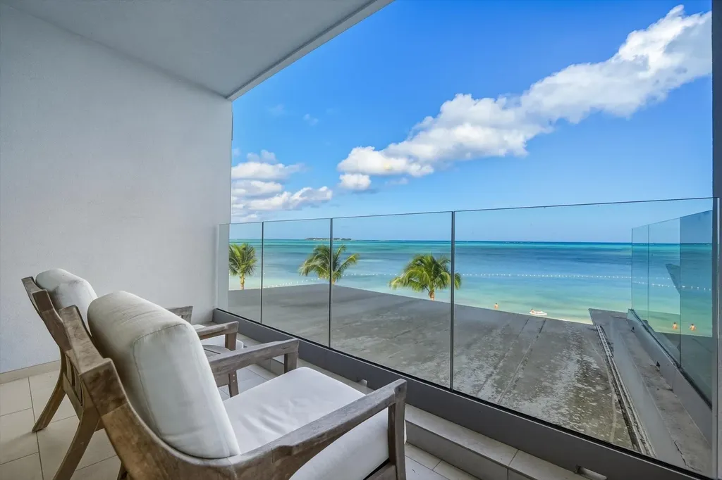 Goldwynn New Providence Paradise Island BS