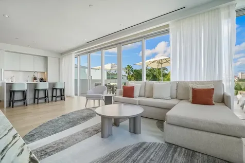 Goldwynn New Providence Paradise Island BS