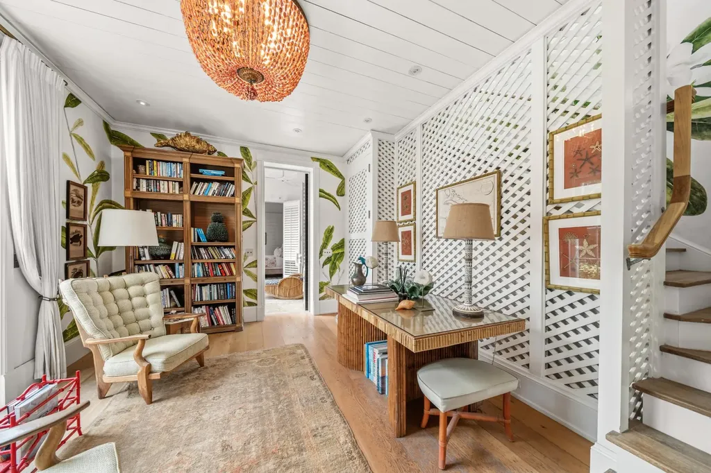 Juicy Hill Eleuthera BS