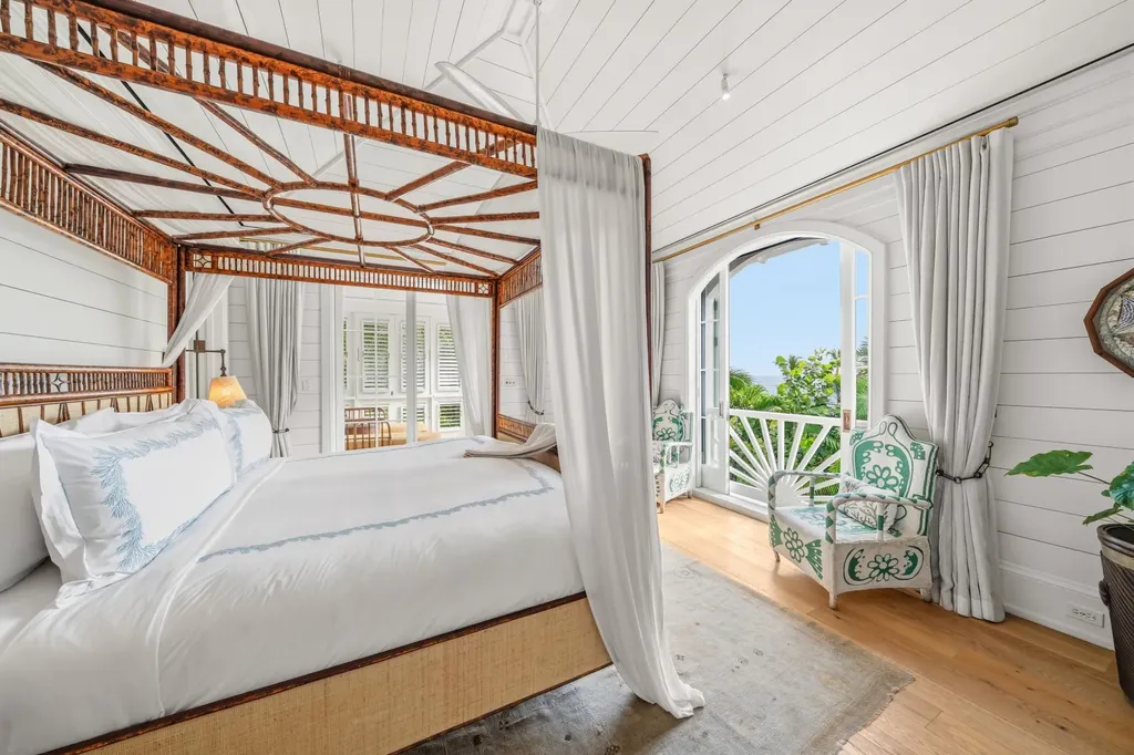 Juicy Hill Eleuthera BS