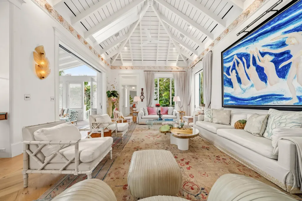 Juicy Hill Eleuthera BS