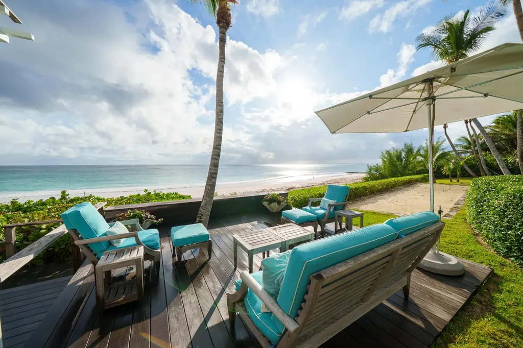 Juicy Hill Eleuthera BS