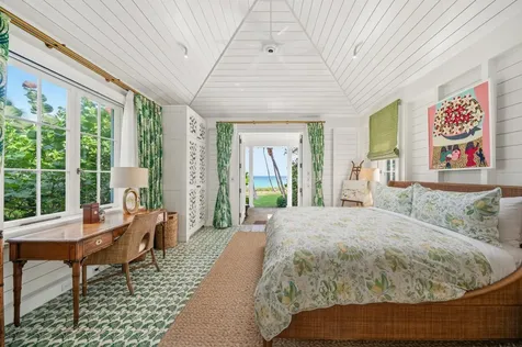 Juicy Hill Eleuthera BS