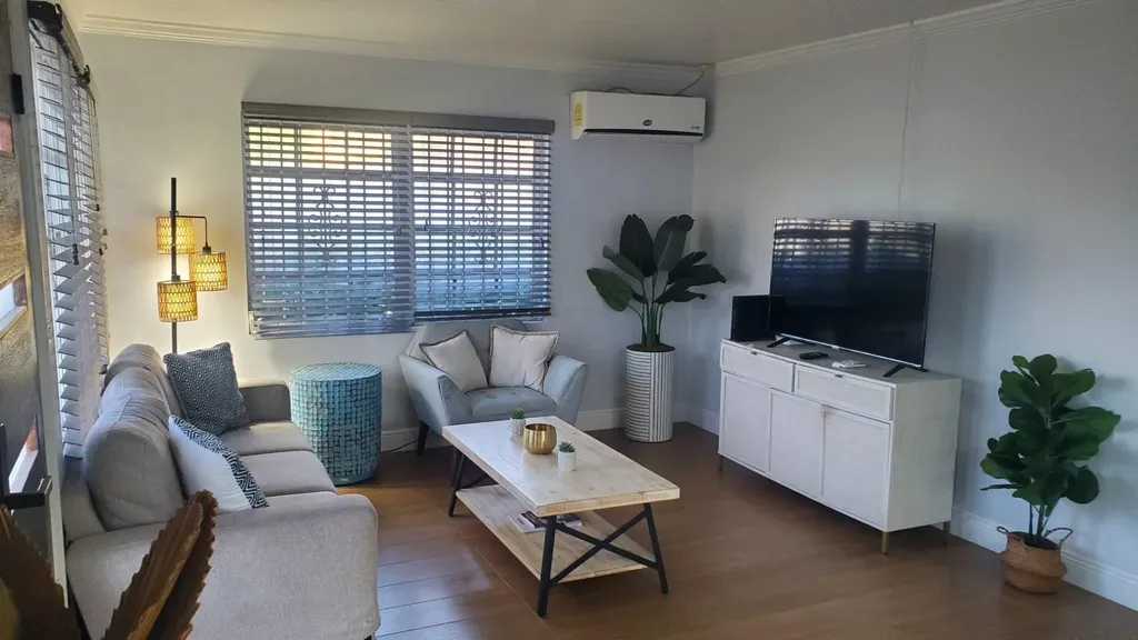 Benson Crescent New Providence Paradise Island BS