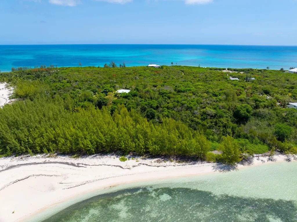 Street Elmo's North Coco Bay Abaco BS