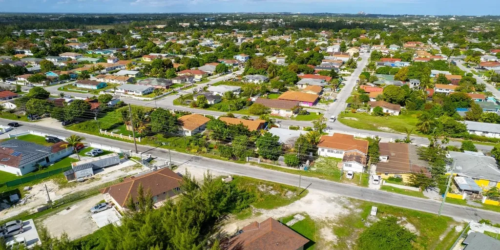 Lot 10 South Beach New Providence Paradise Island BS