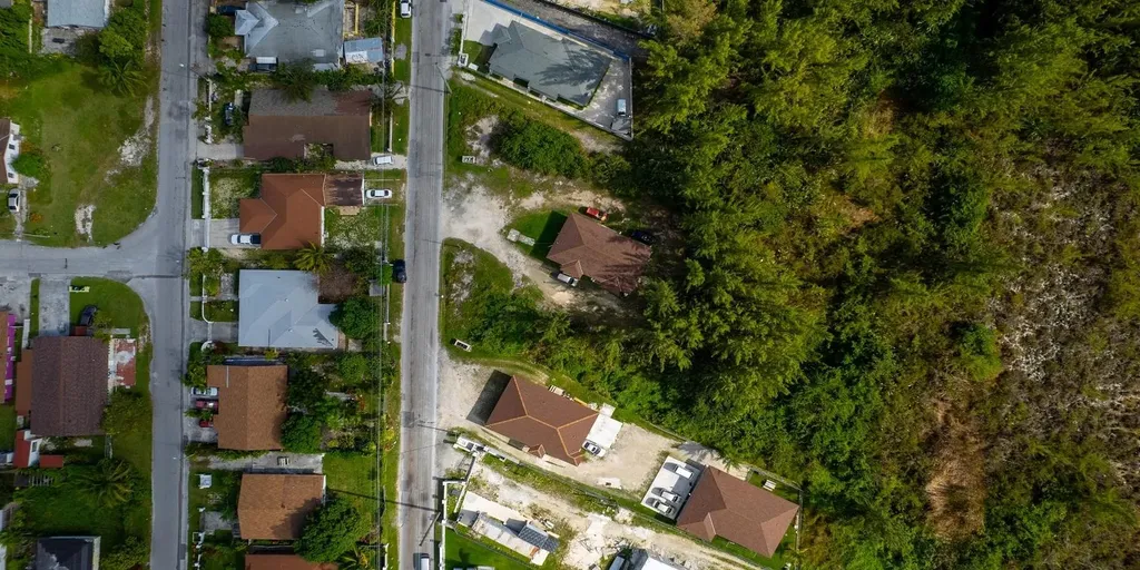 Lot 10 South Beach New Providence Paradise Island BS