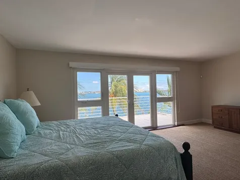 Dicks Point Close New Providence Paradise Island BS