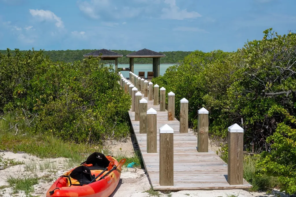 Turtle Pointe Eleuthera BS