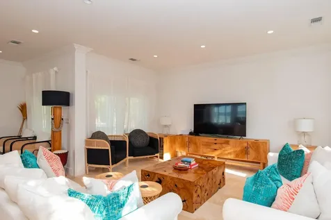 Turtle Pointe Eleuthera BS