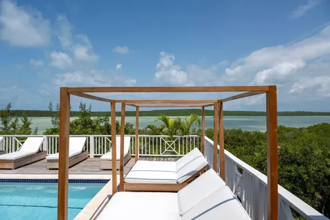 Turtle Pointe Eleuthera BS