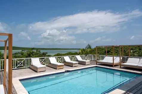 Turtle Pointe Eleuthera BS