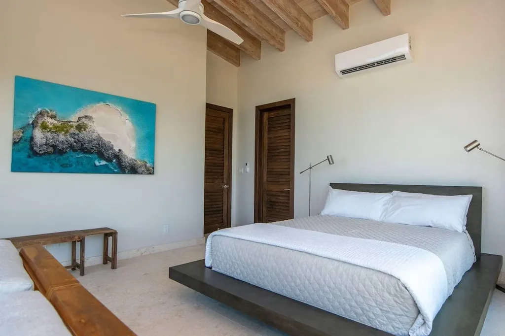 Forbes Hill Exuma BS