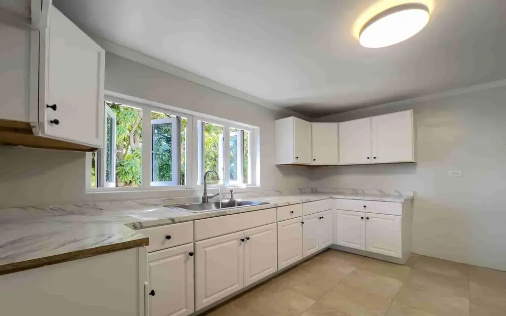 25 Lumumba Lane, Kool Acr New Providence Paradise Island BS