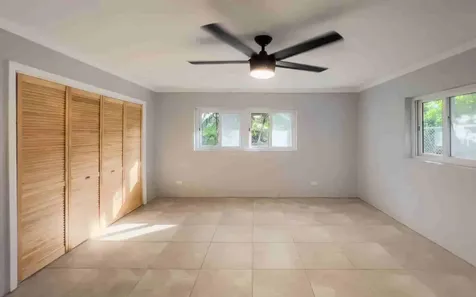 25 Lumumba Lane, Kool Acr New Providence Paradise Island BS
