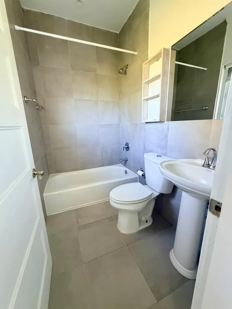 Kingfish Drive, West Wind New Providence Paradise Island BS