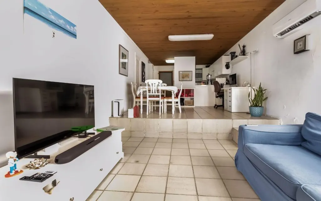 Triplex Lot 2 Pikkano Estate New Providence Paradise Island BS