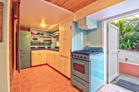 Endless Summer Abaco BS